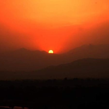 Rock City Resort Mingora Ngoại thất bức ảnh