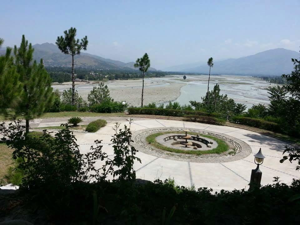 Rock City Resort Mingora Ngoại thất bức ảnh